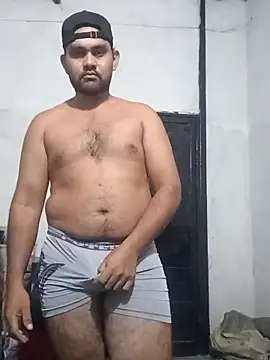 travieso2893 online show from February 12, 3:12 am