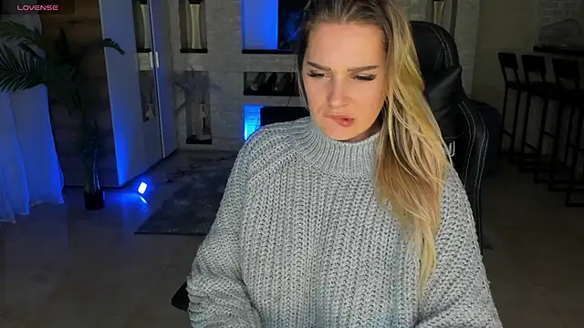 KittiLiza online show from February 28, 1:58 am