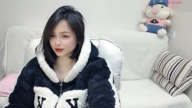 Snapshot of judy522 chatting on March 21, 10:17 pm judy522 online show from March 21, 10:17 pm