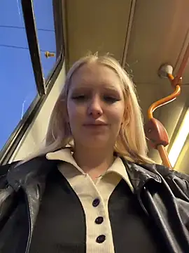 Milkyy wway online show from March 27, 3:12 am