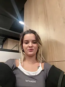 LeonaLoveFuck online show from December 11, 11:30 am