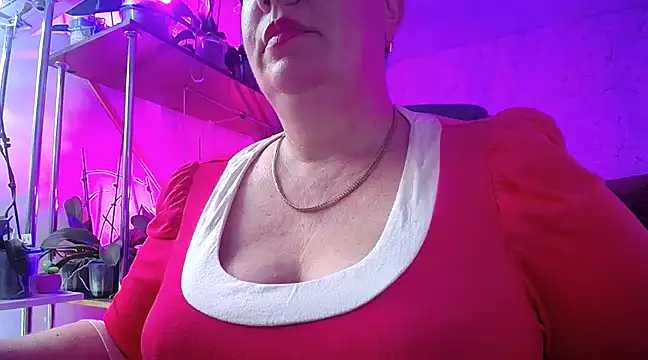  Sweet Woman online show from December 29, 11:18 am