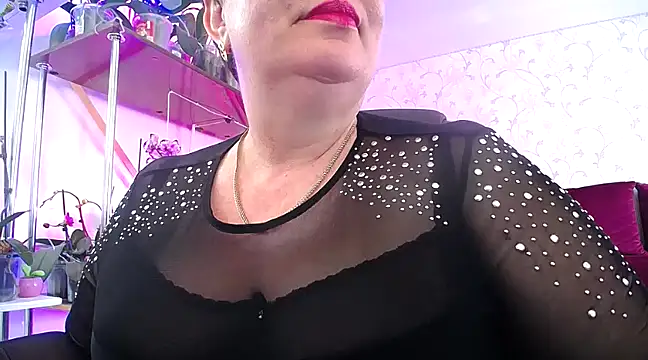  Sweet Woman online show from February 16, 11:59 am