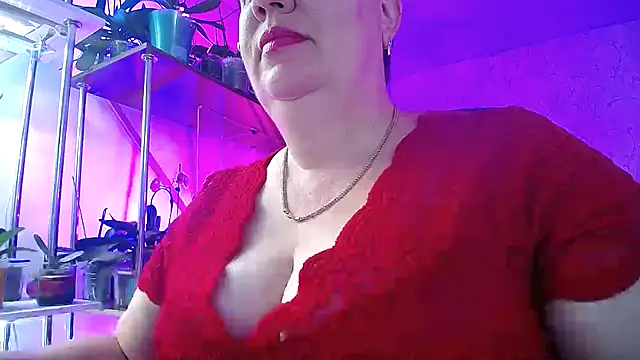  Sweet Woman online show from September 17, 4:25 am