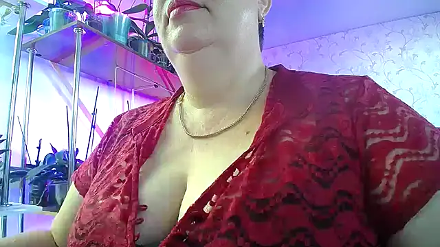 Sweet Woman online show from September 22, 4:25 am