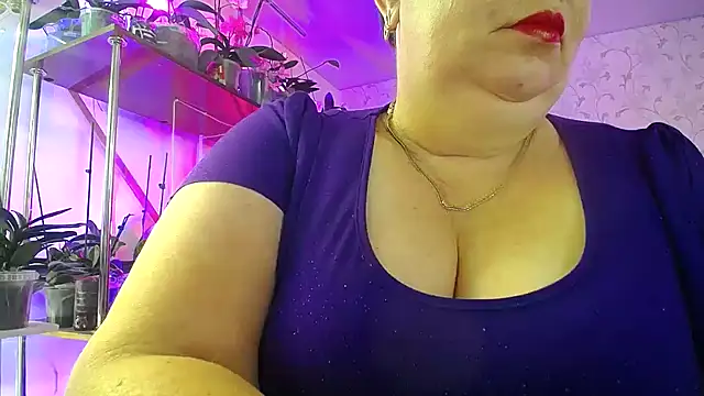  Sweet Woman online show from November 16, 6:30 am