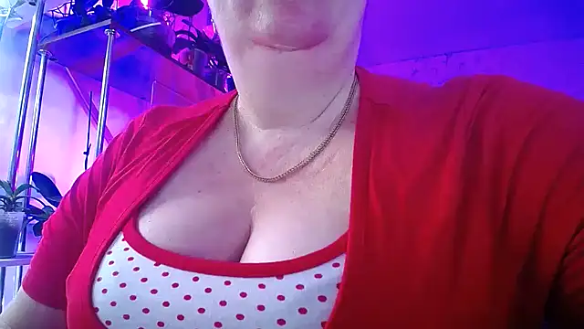 Snapshot of _Sweet_Woman chatting on March 6, 5:48 am Sweet Woman online show from March 6, 5:48 am
