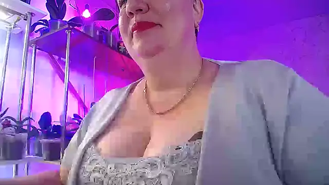 Snapshot of _Sweet_Woman chatting on June 20, 7:55 am Sweet Woman online show from June 20, 7:55 am