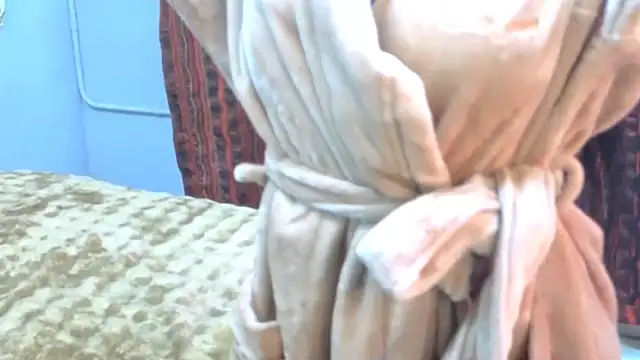 Snapshot of CaramelDelux27 chatting on September 15, 8:03 am CaramelDelux27 online show from September 15, 8:03 am