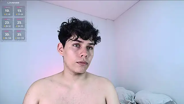 Snapshot of Naytoon__lex chatting on December 20, 12:07 am Naytoon lex online show from December 20, 12:07 am