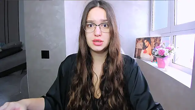 fancy bunny online show from December 17, 6:19 am