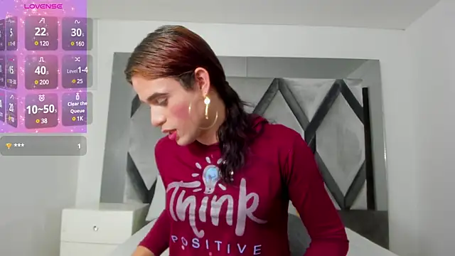 brittany smithh online show from January 9, 8:01 pm