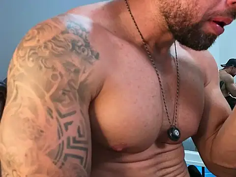 OwenMaximus814 online show from June 13, 6:39 pm