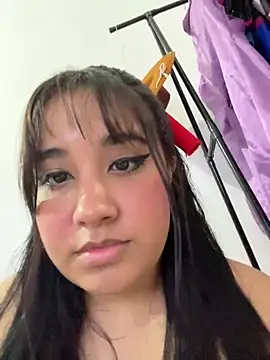 melyescobar online show from January 11, 12:07 pm