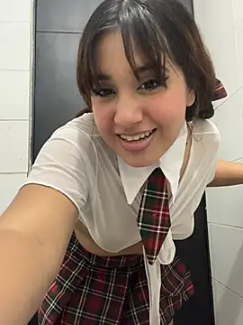 melyescobar online show from March 20, 3:33 am