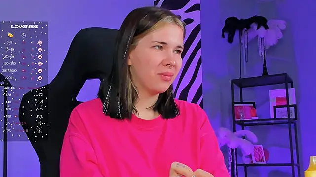 AliceSunday online show from October 26, 5:24 am