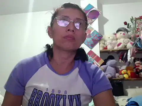 Snapshot of sexy_mary_69 chatting on January 3, 1:59 am sexy mary 69 online show from January 3, 1:59 am