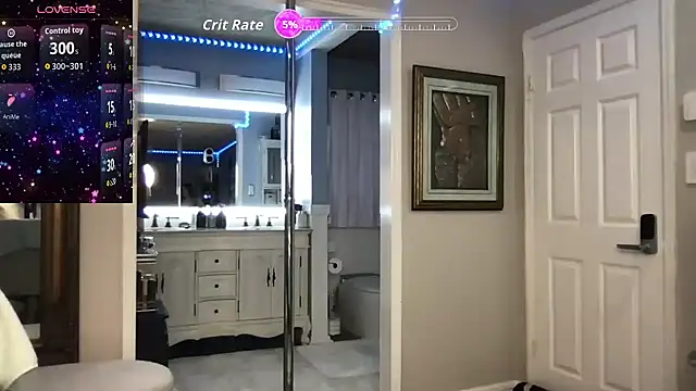 curvyfunlover online show from October 21, 12:17 pm