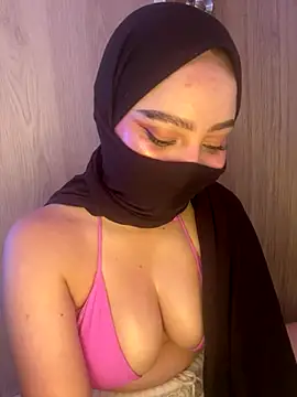 amaal  online show from November 16, 6:02 pm