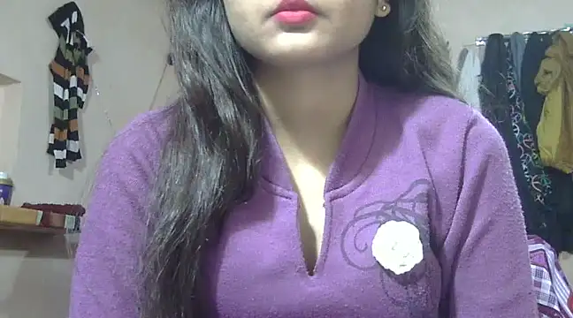 Snapshot of Aayesha chatting on January 12, 10:56 am Aayesha online show from January 12, 10:56 am