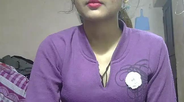 Snapshot of Aayesha chatting on January 14, 3:47 pm Aayesha online show from January 14, 3:47 pm