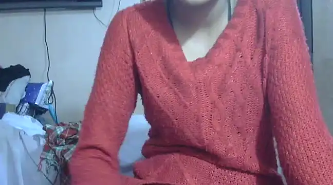 Snapshot of Aayesha chatting on February 11, 3:40 am Aayesha online show from February 11, 3:40 am