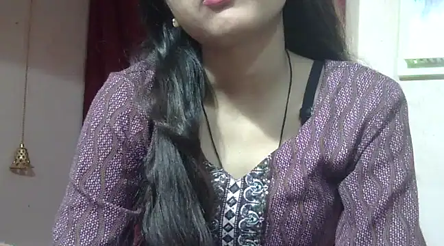 Snapshot of Aayesha chatting on March 19, 10:55 am Aayesha online show from March 19, 10:55 am