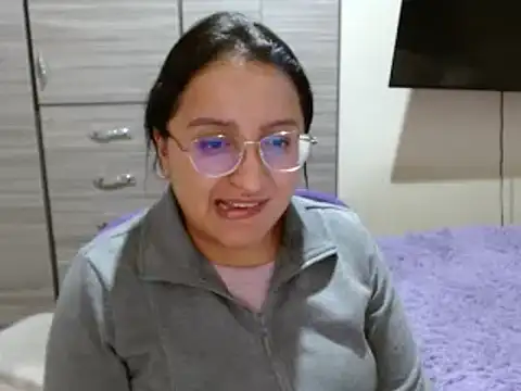 Nia-Cop online show from January 4, 3:40 am