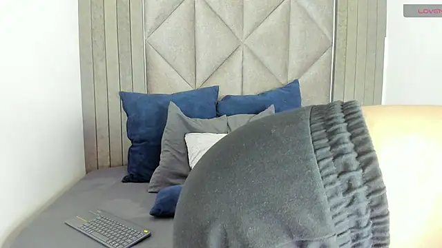 BriaConner  online show from February 24, 2:51 am