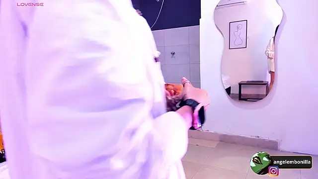 megan morgan01 online show from November 22, 12:15 pm