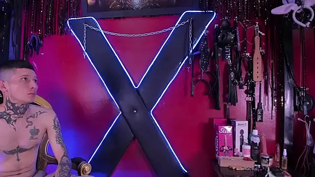 alexa n alex online show from February 16, 9:22 pm