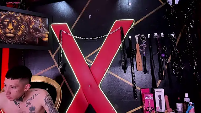 alexa n alex online show from April 28, 8:58 pm