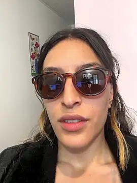 FULL TENTATION  online show from May 9, 2:44 pm