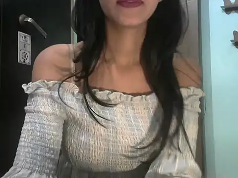 Aditi9 online show from December 5, 5:15 am