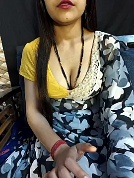 Snapshot of Bulbul_02 chatting on March 17, 6:39 am Bulbul 02 online show from March 17, 6:39 am