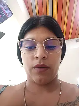 naughty-girl01 online show from February 20, 4:36 pm