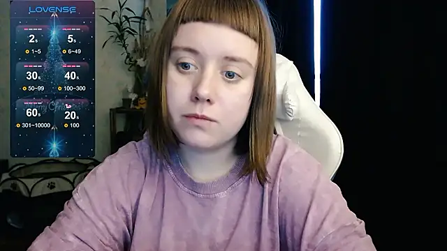 June shy0 online show from December 5, 8:22 am