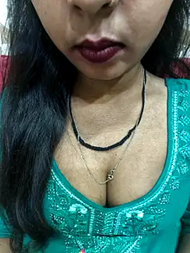 Snapshot of Sharmila-Singh chatting on April 3, 7:23 pm Sharmila-Singh online show from April 3, 7:23 pm