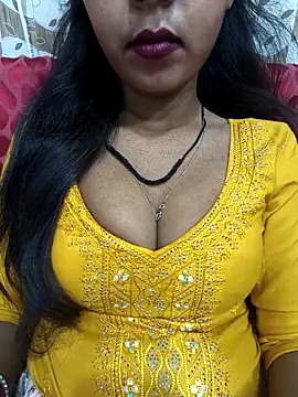 Snapshot of Sharmila-Singh chatting on April 4, 7:39 am Sharmila-Singh online show from April 4, 7:39 am