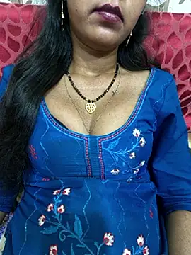 Snapshot of Sharmila-Singh chatting on April 18, 8:09 pm Sharmila-Singh online show from April 18, 8:09 pm
