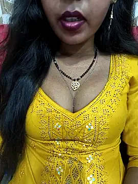 Snapshot of Sharmila-Singh chatting on April 19, 8:13 am Sharmila-Singh online show from April 19, 8:13 am