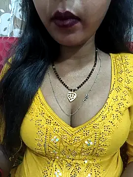 Snapshot of Sharmila-Singh chatting on April 22, 6:31 pm Sharmila-Singh online show from April 22, 6:31 pm