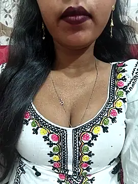 Snapshot of Sharmila-Singh chatting on May 17, 7:28 am Sharmila-Singh online show from May 17, 7:28 am