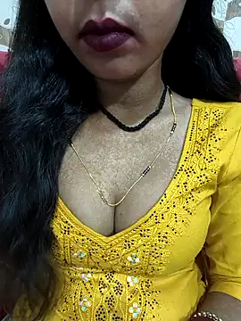 Snapshot of Sharmila-Singh chatting on June 11, 6:50 pm Sharmila-Singh online show from June 11, 6:50 pm