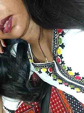 Sharmila-Singh online show from June 25, 8:02 pm