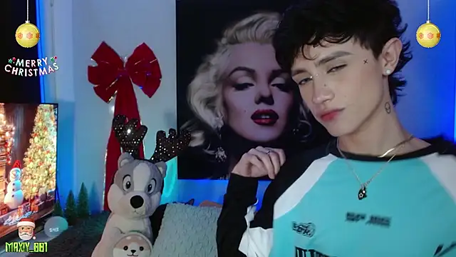 maxiy 001 online show from December 14, 10:45 am