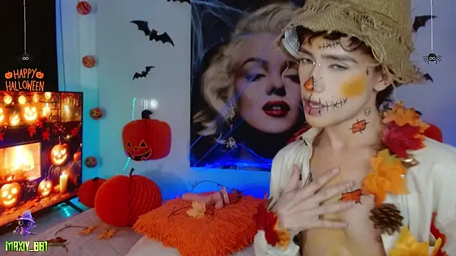 maxiy 001 online show from October 14, 7:53 am