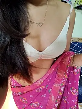 Snapshot of Meenakshi_ chatting on November 4, 2:21 am Meenakshi  online show from November 4, 2:21 am