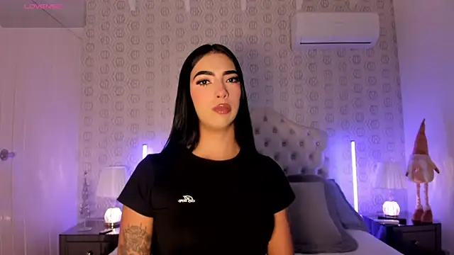 AriRobert  online show from December 23, 4:10 am