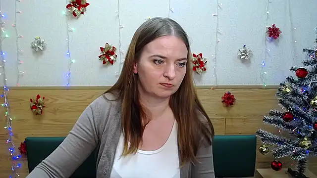 Snapshot of FreyaDak chatting on December 26, 5:51 pm FreyaDak online show from December 26, 5:51 pm